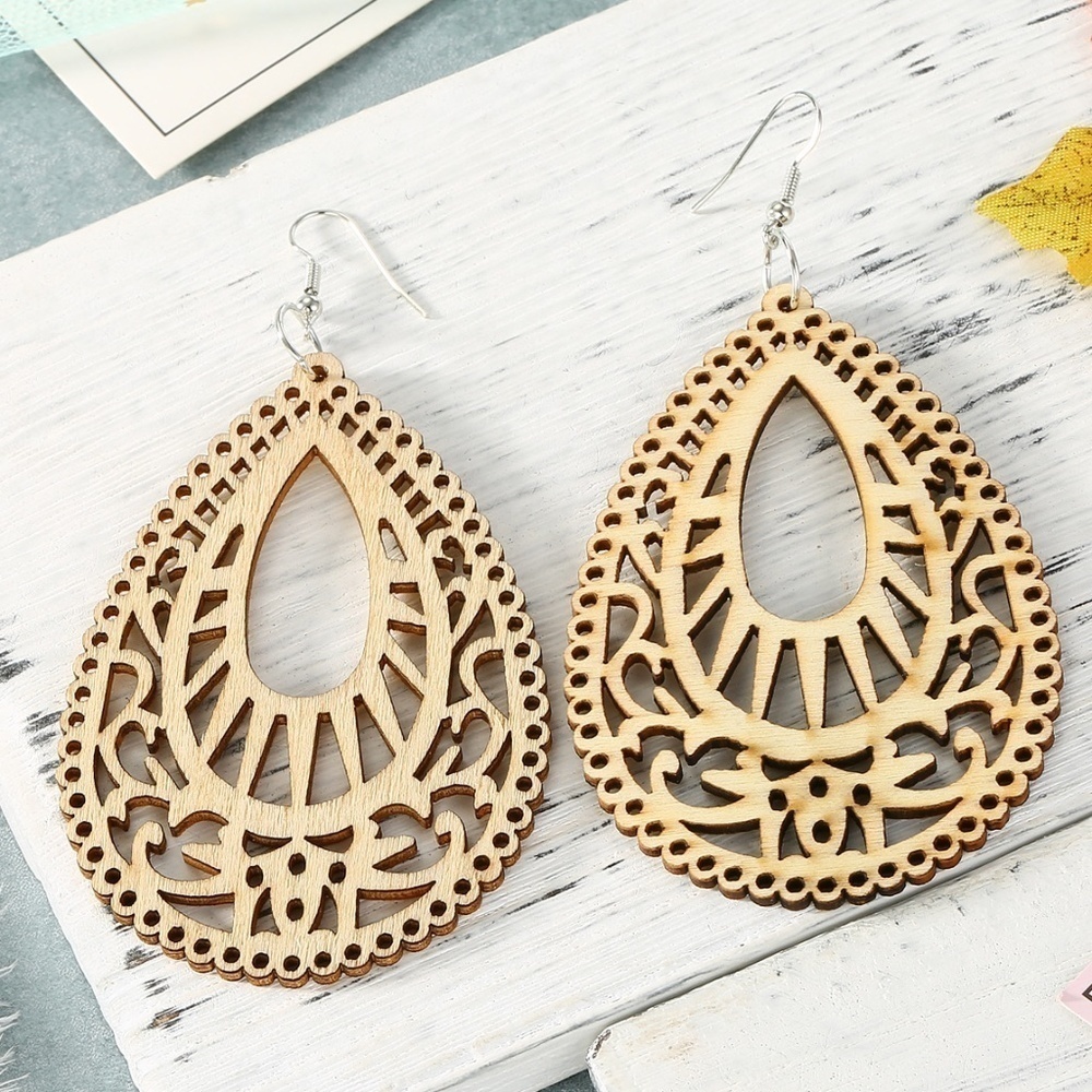 *PALESA* Beige Bohemian Hollow Out Design Fashion Earrings